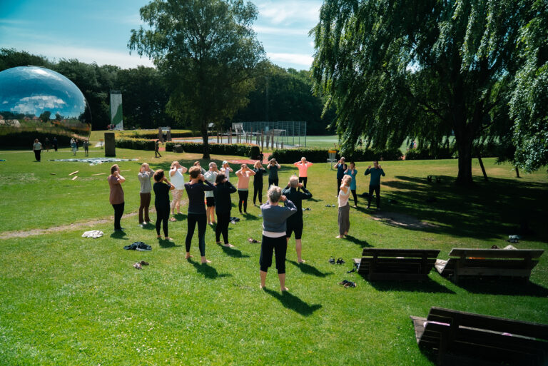 Yogakursus på Vejle Idrætshøjskole
